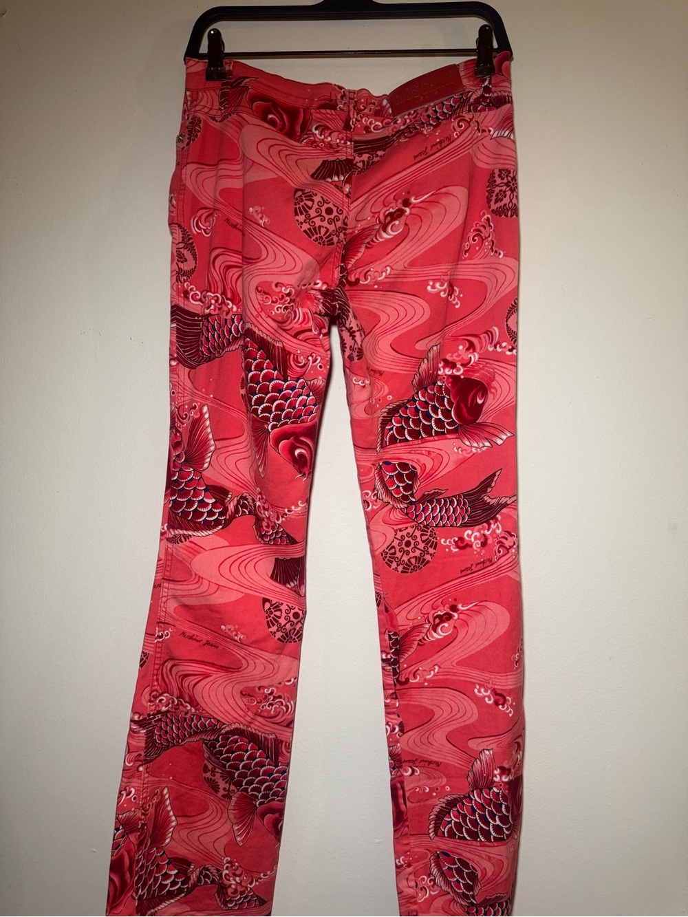 Moschino Jeans koi Fish Coral Pink Wave-Print Pants - Picture 4 of 7